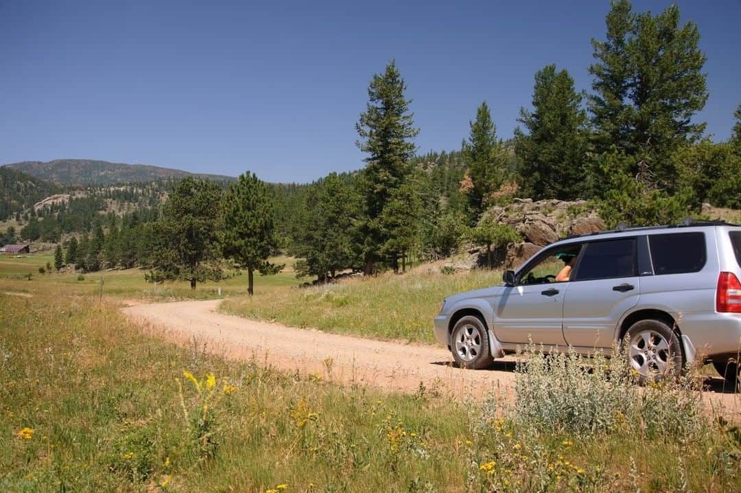 Subaru of Americaさんのインスタグラム写真 - (Subaru of AmericaInstagram)「#HumpDay calls for your Subaru and some mountain trails. ⛰️ (📸: @jamisonjanton)」6月20日 1時16分 - subaru_usa