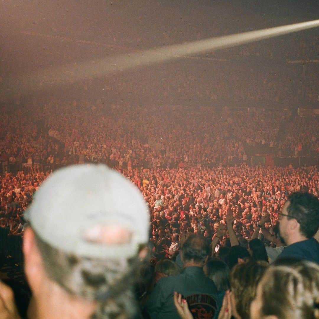 ジャック・アントノフさんのインスタグラム写真 - (ジャック・アントノフInstagram)「june in film」6月20日 1時16分 - jackantonoff