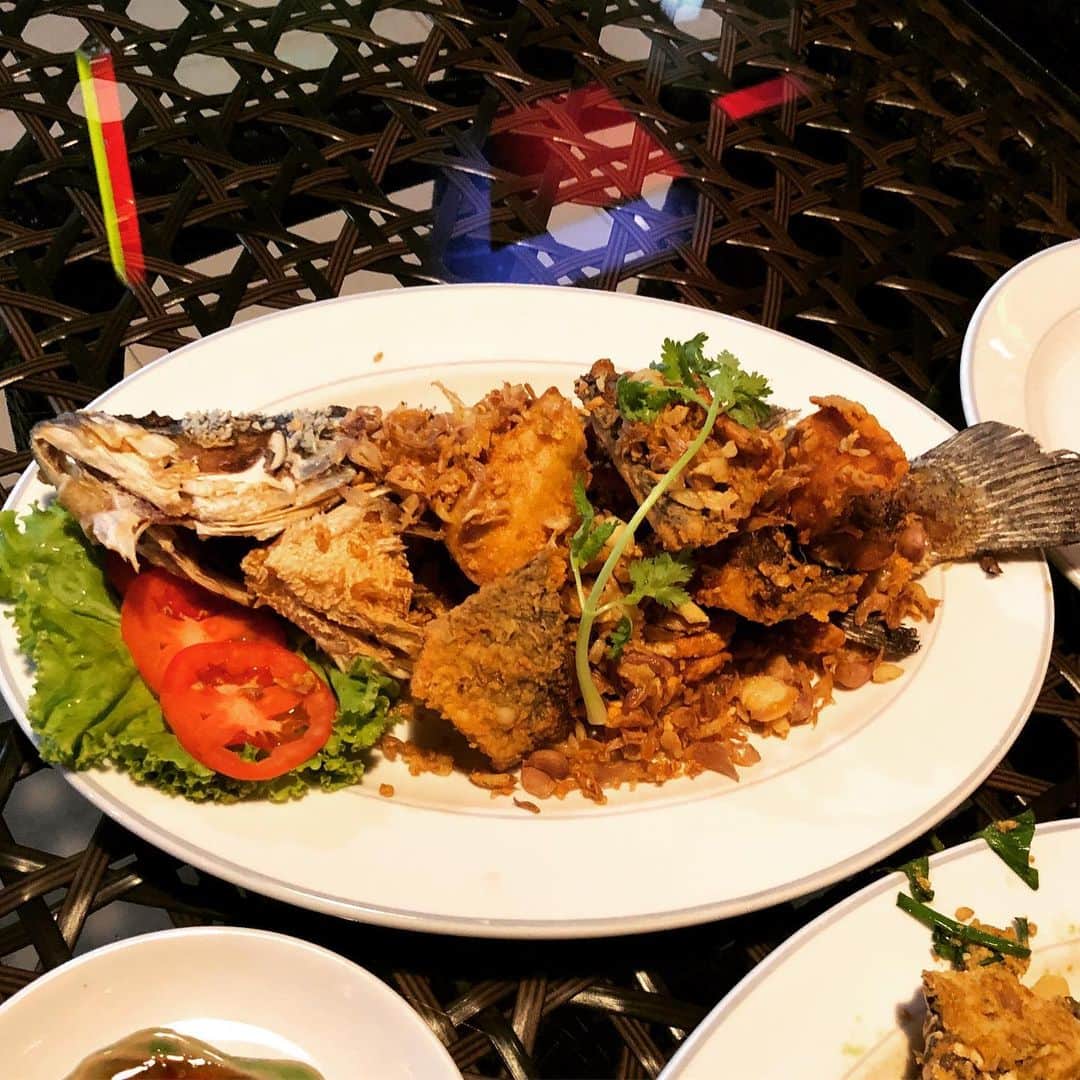 えっちゃんさんのインスタグラム写真 - (えっちゃんInstagram)「#プーケット #プーケット旅行 #タイ #タイ料理 #シーフード #美味しかった 😊💓 #Thailand #Phuket #dinner」6月20日 1時16分 - ecchan_bom2