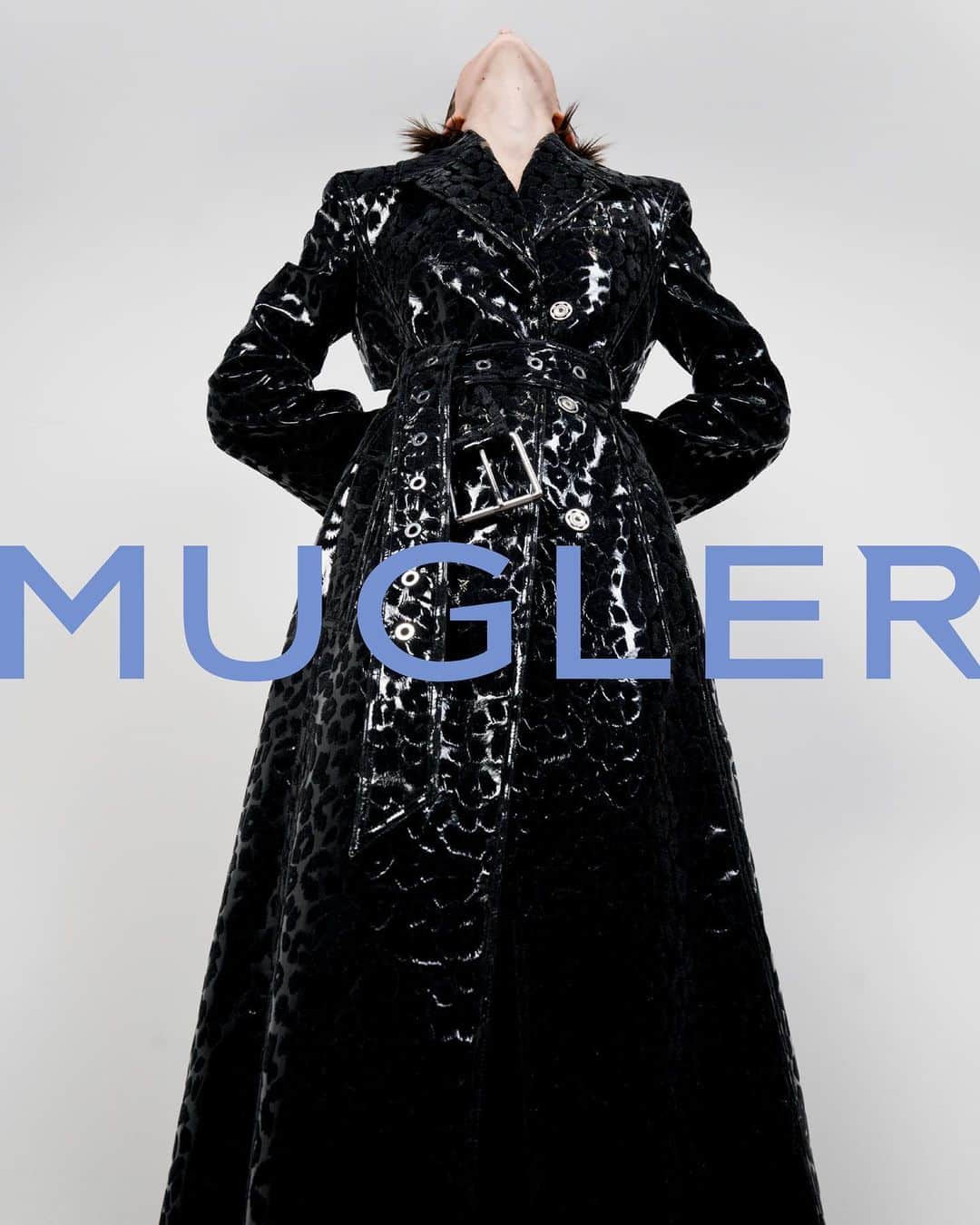 のインスタグラム：「A preview of the Mugler Resort 2020 collection, featuring model and poet Alizée Lenox. - - Visual @studio.m.antwerp  Model @alizee.lenox  #Mugler」