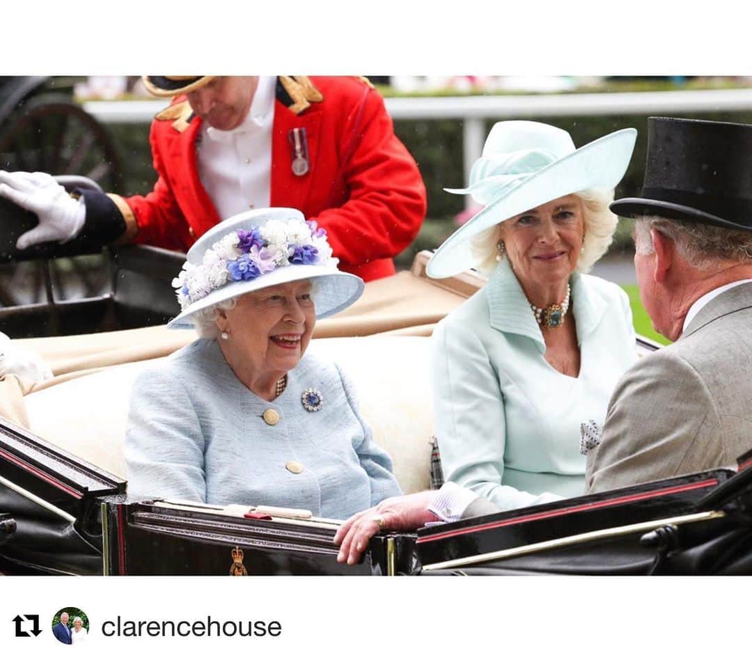 フィリップトレーシーさんのインスタグラム写真 - (フィリップトレーシーInstagram)「HRH The Duchess of Cornwall in a Philip Treacy hat today.  #Repost @clarencehouse ・・・ The Prince of Wales and The Duchess of Cornwall arrive with The Queen for the second day of #RoyalAscot. 📸 PA」6月20日 2時23分 - philiptreacy