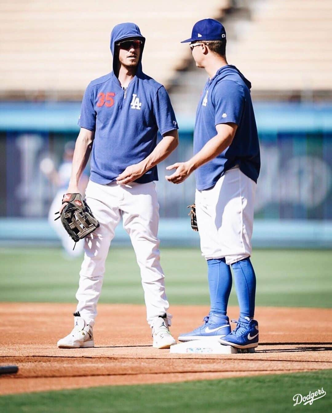 ジョク・ピーダーソンさんのインスタグラム写真 - (ジョク・ピーダーソンInstagram)「wait..... so step 1 is to catch the ball or touch the base???」6月20日 3時02分 - yungjoc650