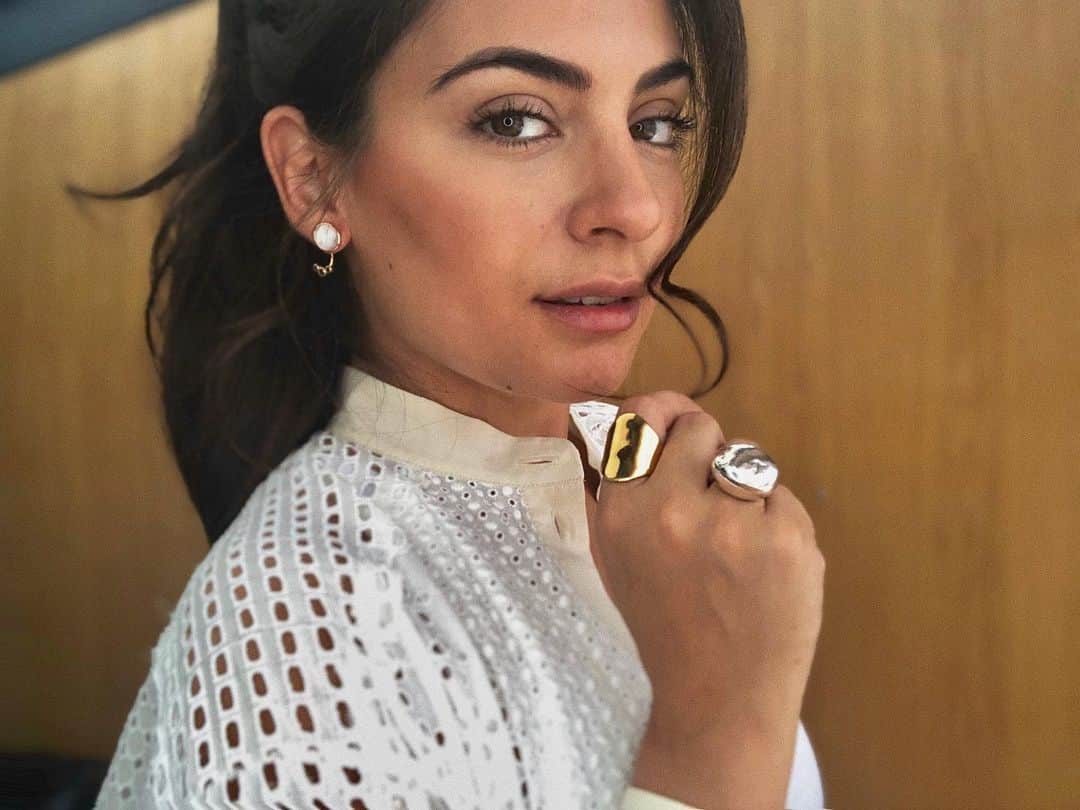 Ana Brenda Contrerasのインスタグラム：「No se pierdan desde hoy miércoles 19 y hasta este domingo TOUS Days! Con muchos descuentos especiales, regalos y otras sorpresas en tienda y online. (link en Bio) https://www.tous.com/mx-es #TOUSdays #TOUSlovers 💫」