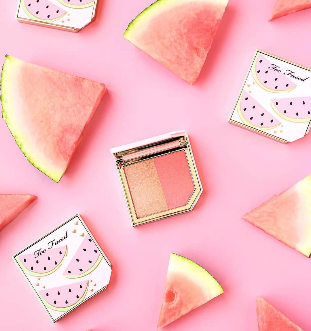 Too Facedさんのインスタグラム写真 - (Too FacedInstagram)「Sweeten your glow with something EXTRA JUICY 🍉 Customize your fruity flush with our Fruit Cocktail Blush Duo, available in 3 NEW shades! ✨ Shade shown: Do You Like My Melons? #toofacedtutti #toofaced」6月20日 3時24分 - toofaced