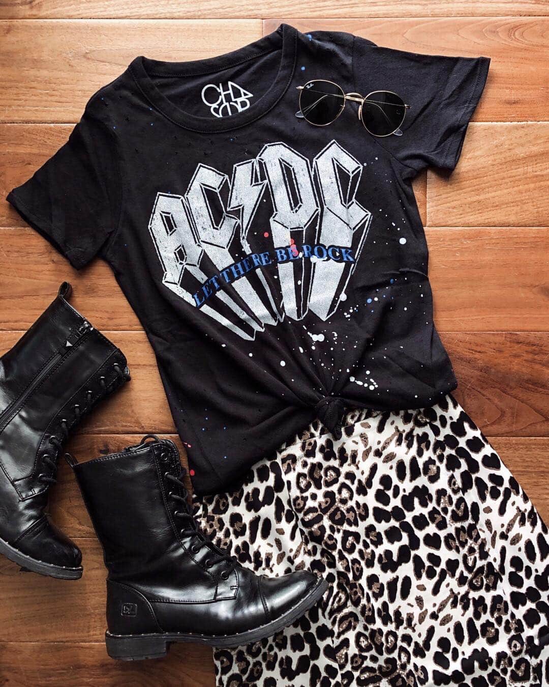 チェイサーのインスタグラム：「band tee + cheetah print = the perfect combo ⚡️😍 @danielleebrownn #chaserbrand」