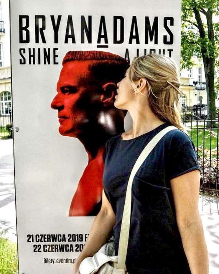 ブライアン・アダムスさんのインスタグラム写真 - (ブライアン・アダムスInstagram)「Tell me your secret #bryanadamsshinealight #secret」6月20日 4時11分 - bryanadams