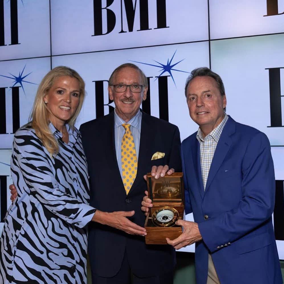 Broadcast Music, Inc.さんのインスタグラム写真 - (Broadcast Music, Inc.Instagram)「What a beautiful night celebrating Christian music! Congratulations to our many winners, including our 2019 BMI Compass Award honoree Elwyn Raymer, 2019 Christian Publisher of the Year, Be Essential Songs, Song of the Year (“Reckless Love”) writer @ran_jackson, and @ethanhulse, for not only winning his first (second, third AND fourth!) BMI awards but also taking home Songwriter of the Year @ethanhulse✨ #BMIChristianAwards」6月20日 4時32分 - bmi