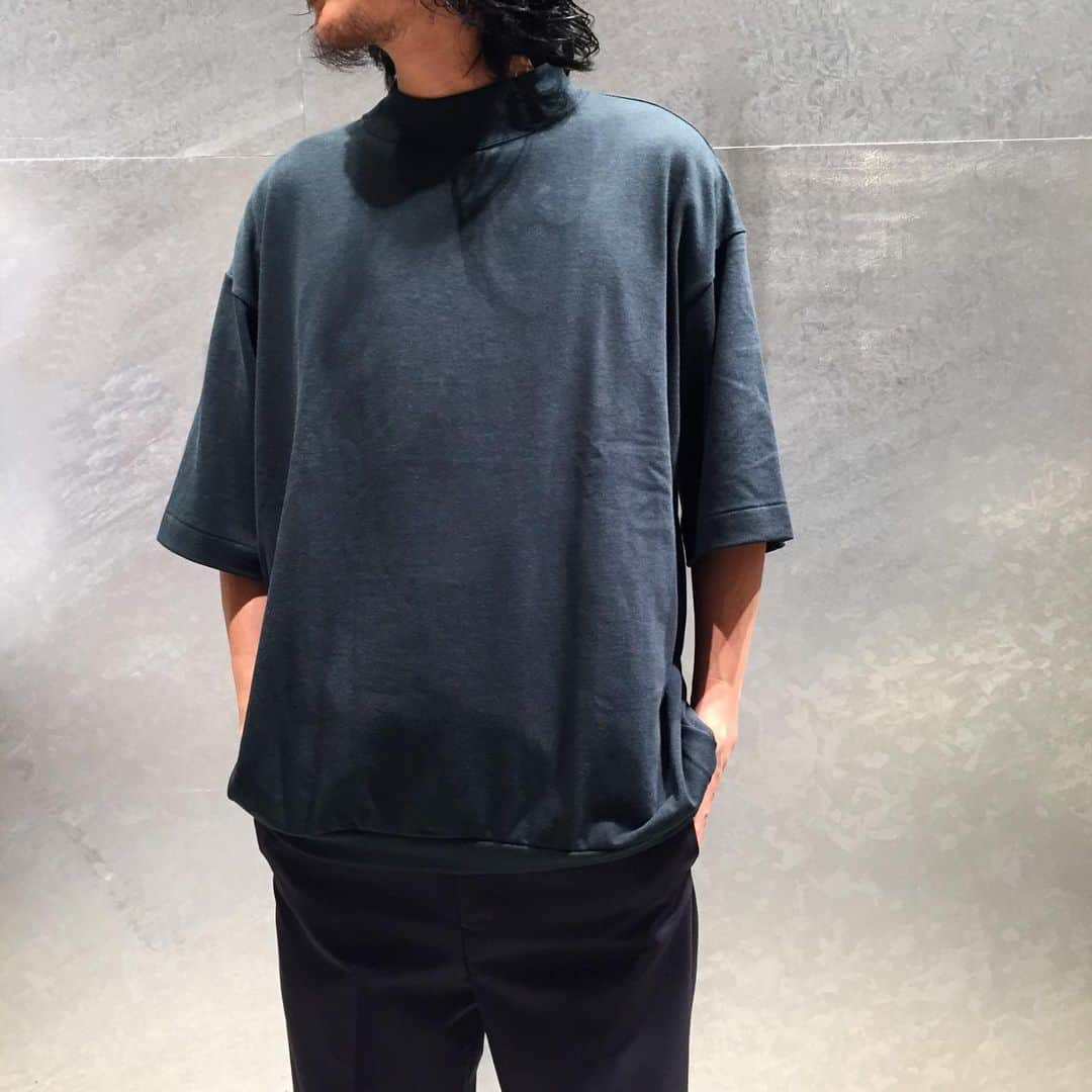 H BEAUTY&YOUTHさんのインスタグラム写真 - (H BEAUTY&YOUTHInstagram)「＜H BEAUTY&YOUTH＞ mock neck tee ¥12,000-(+tax)  #H_beautyandyouth @h_beautyandyouth  #BEAUTYANDYOUTH #Unitedarrows」6月20日 15時22分 - h_beautyandyouth