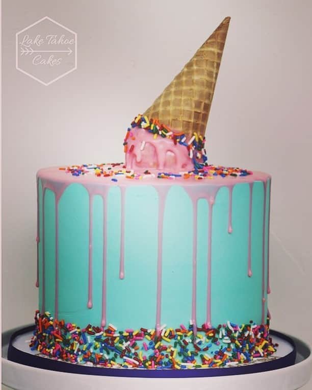 2.8 Milllon CAKESTERS!さんのインスタグラム写真 - (2.8 Milllon CAKESTERS!Instagram)「Oops! 🍦ice sprinkles! ﻿ -﻿ Credit: @laketahoecakes」6月20日 7時00分 - cakeguide