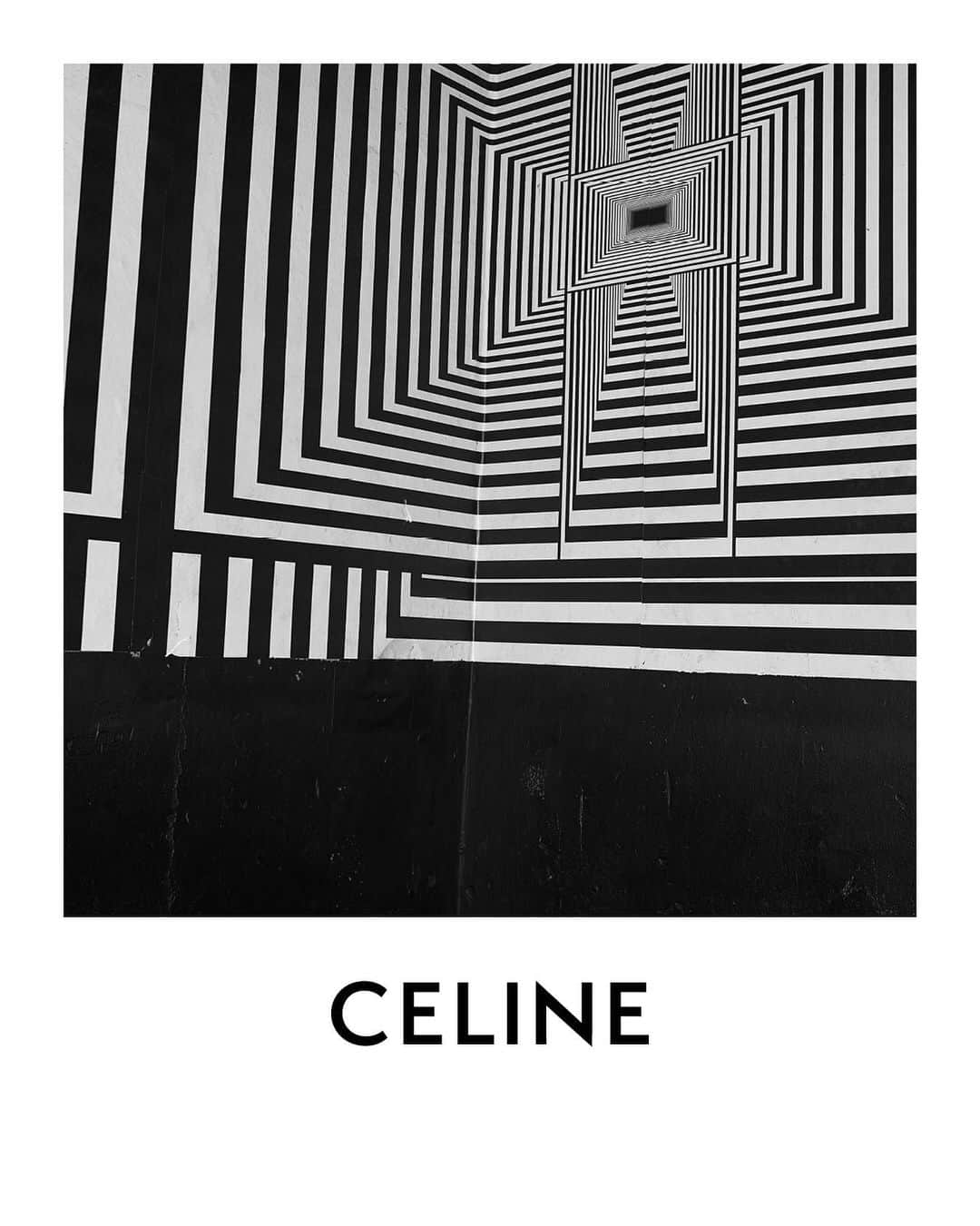 Celineさんのインスタグラム写真 - (CelineInstagram)「BERLIN CELINE MEN WINTER 19 ⠀⠀⠀⠀⠀ #CELINEBERLIN  #CELINEBYHEDISLIMANE」6月20日 7時09分 - celine