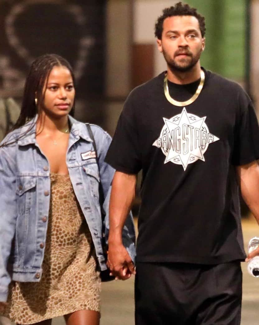 Just Jaredさんのインスタグラム写真 - (Just JaredInstagram)「@ijessewilliams and girlfriend @taylour hold hands during a romantic stroll in Italy! #JesseWilliams #TaylourPaige Photo: Backgrid」6月20日 7時20分 - justjared