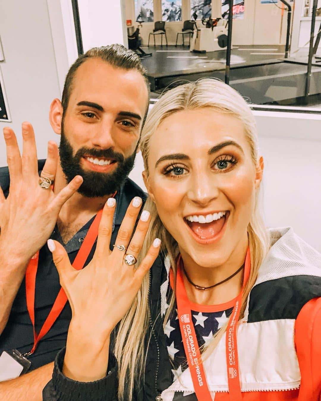 アシュリー・ケインさんのインスタグラム写真 - (アシュリー・ケインInstagram)「Received our World Team rings!!💍 First photo was from the moment we received them, second photo is with two people who were an integral part of us receiving these rings! Another ring added to my collection this year🙈」6月20日 8時02分 - icegirlash