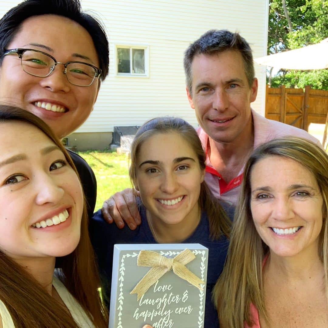 菊池沙都のインスタグラム：「Sweet home 🏡💕 I am so glad to see this great family and eat lunch again😭😢🥰🤤🍀 Thank you for everything!! See you soon 😘❤️ #Family#sweethome #cameback#Happy Bostonに住んでた最後の2ヶ月間お世話になったチームメイトのturnerの家族。 私のことを家族ように受け入れてくれて、また会えて、ご飯食べて、幸せな時間でした😢💓」