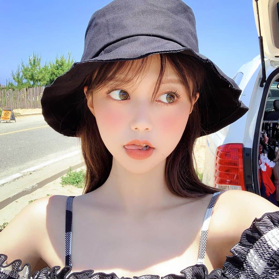 Chuuのインスタグラム：「#chuuseoul🌴🌴」