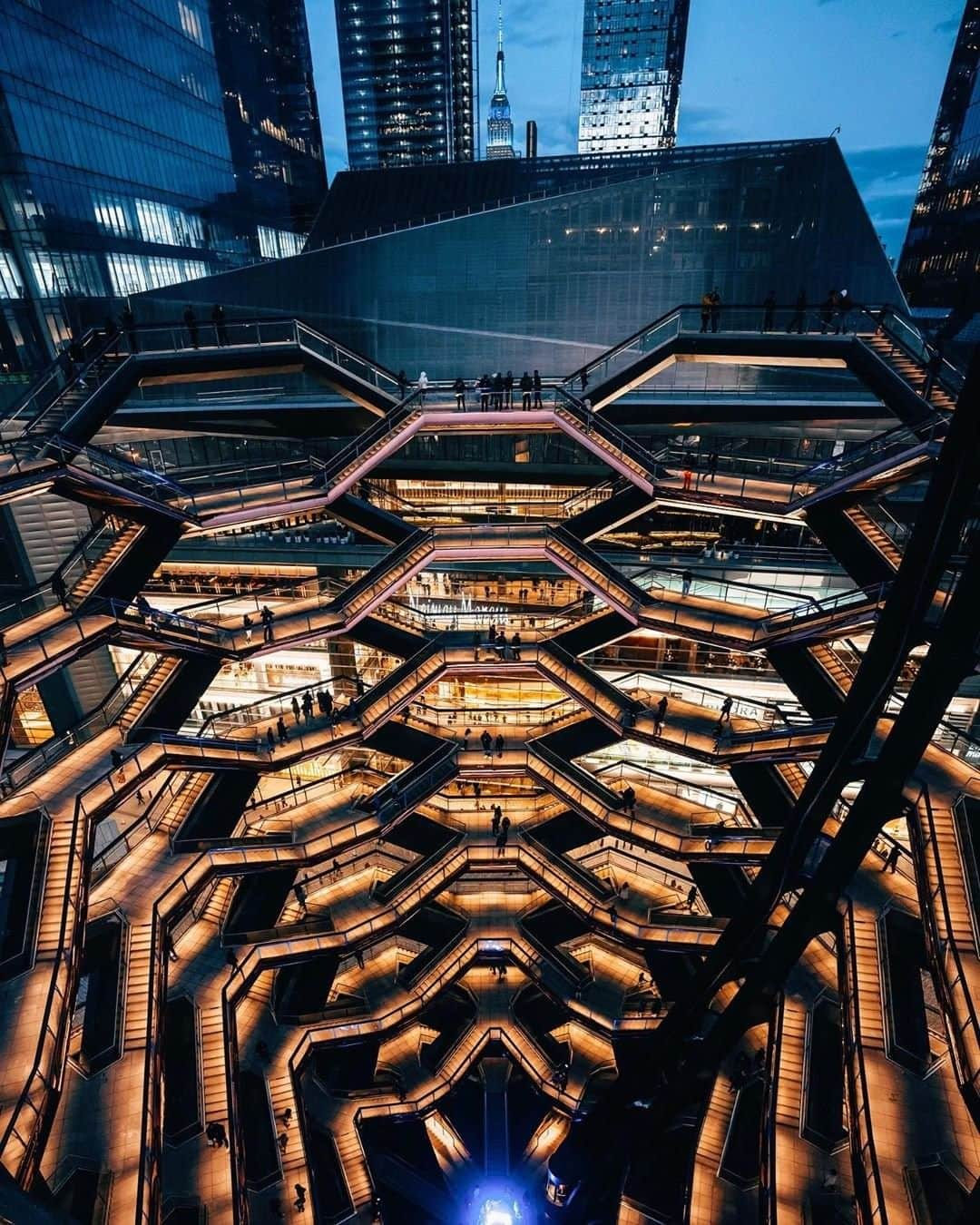 Travel + Leisureさんのインスタグラム写真 - (Travel + LeisureInstagram)「Hudson Yards’ Jetsonian vision is perhaps best exemplified by "Vessel," a $150 million climbable sculpture conceived by British designer Thomas Heatherwick. Find out why Hudson Yards made our list of the 50 best places to travel in 2019 - link in bio! #tlpicks courtesy of @joethommas」6月20日 9時04分 - travelandleisure