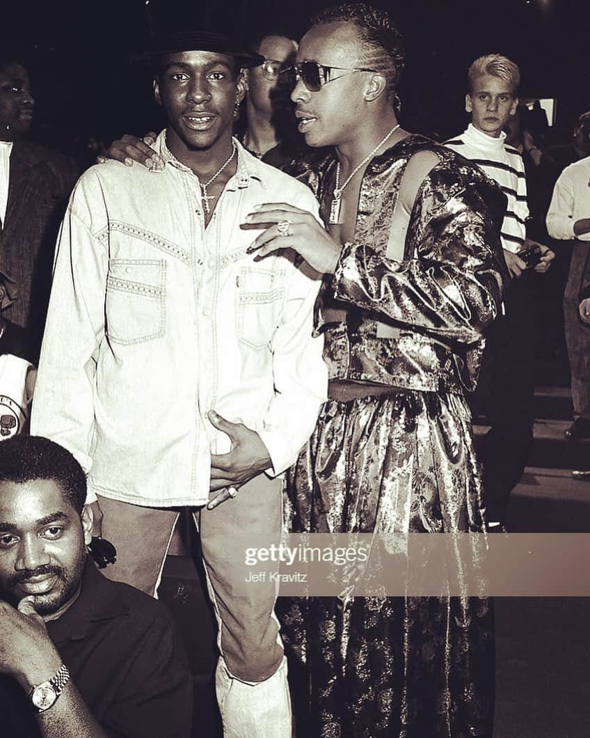 MCハマーのインスタグラム：「I was telling Bobby we gotta go to this spot tonight and express ourselves, Bobby was like,"Hammer I'm looking at who I'm gonna express myself with !!! @kingbobbybrown 👊🏾💯 My Dog !」