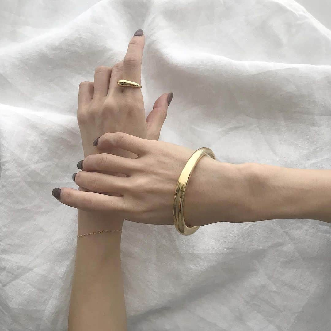 chieko6さんのインスタグラム写真 - (chieko6Instagram)「c† ☞ 6/22sat21:00start 🌙 ・ ♛ Luna ring ♛ Luna bangle ♛ Jolie K10 bracelet ・ #chiekoplus #accessory #jewelry」6月20日 9時47分 - chieko6