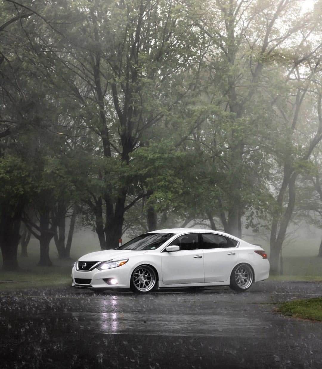 Nissanさんのインスタグラム写真 - (NissanInstagram)「Rain or Shine. #NissanAltima #Nissan #Altima 📷: @slabshotzz」6月20日 10時00分 - nissan