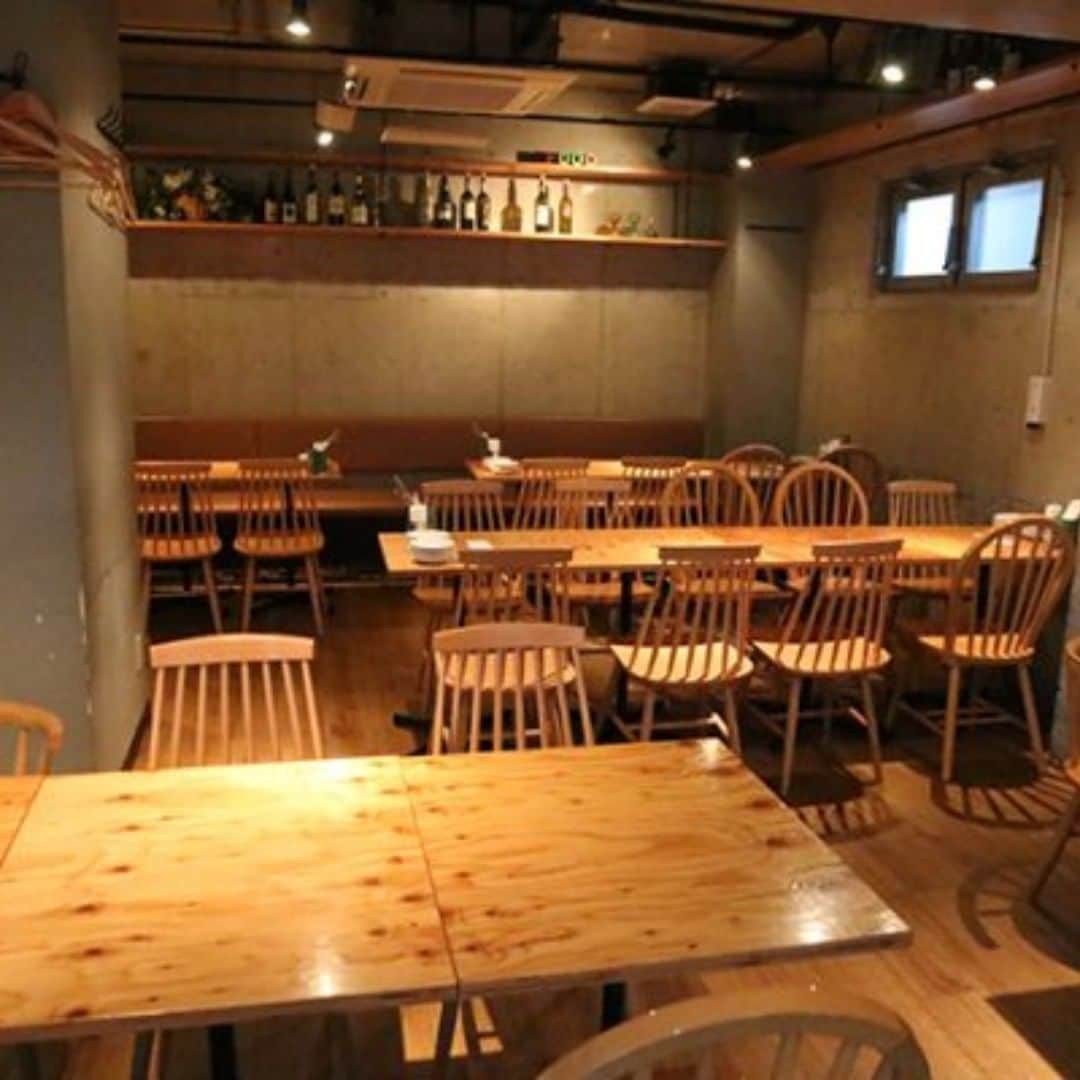 ビアージョ新宿のインスタグラム：「こんにちは、新宿西口のイタリアン＆ワインバル「ビアージョ」です。 ブログ更新しました！ 「ビアージョは完全分煙なので、喫煙もお楽しみいただけます」 是非ご来店をお待ちしております。 ▼詳しくはこちら▼ http://viagio-shinjuku.com/blog/  #ビアージョ#新宿#イタリアン#バル#居酒屋#送別会#二次会」