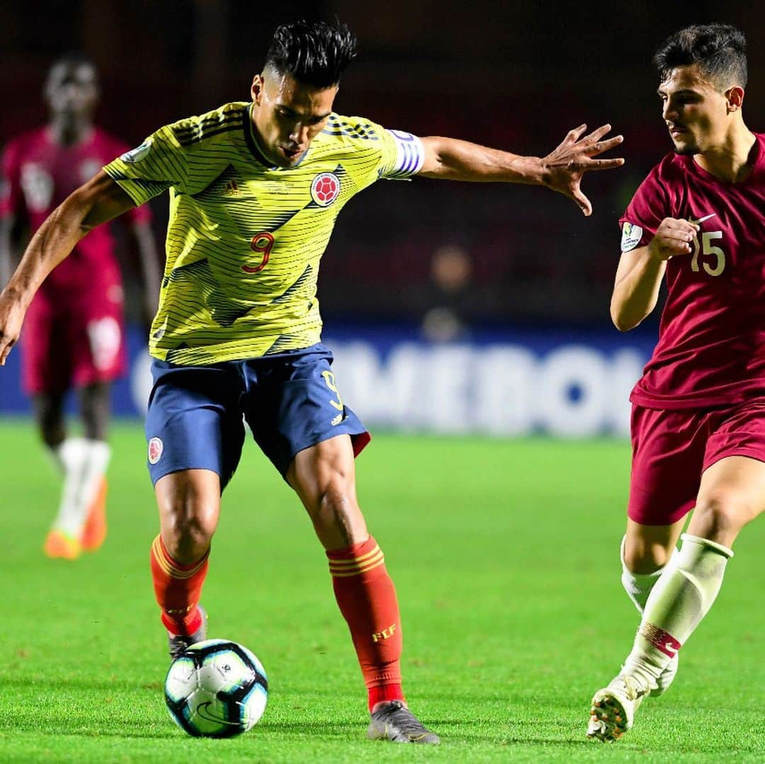 ラダメル・ファルカオさんのインスタグラム写真 - (ラダメル・ファルカオInstagram)「Durante todo el partido buscamos la victoria. Pero no podíamos anotar. Gracias a Dios al final logramos llevarnos los tres puntos.  During the game with tried to score our goal but it wasn’t possible  Thank God for the goal and our 3 points.」6月20日 10時23分 - falcao