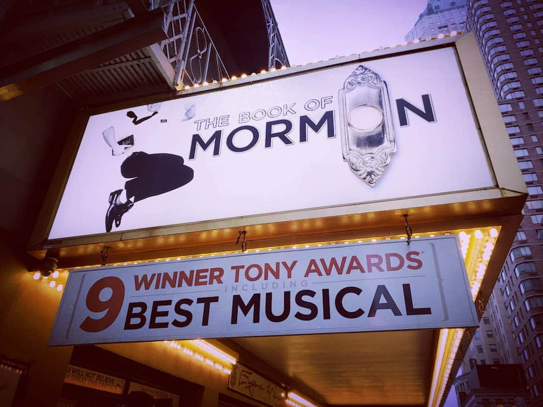 池田香織さんのインスタグラム写真 - (池田香織Instagram)「❤❤❤😍 #thebookofmormon」6月20日 10時38分 - qaori