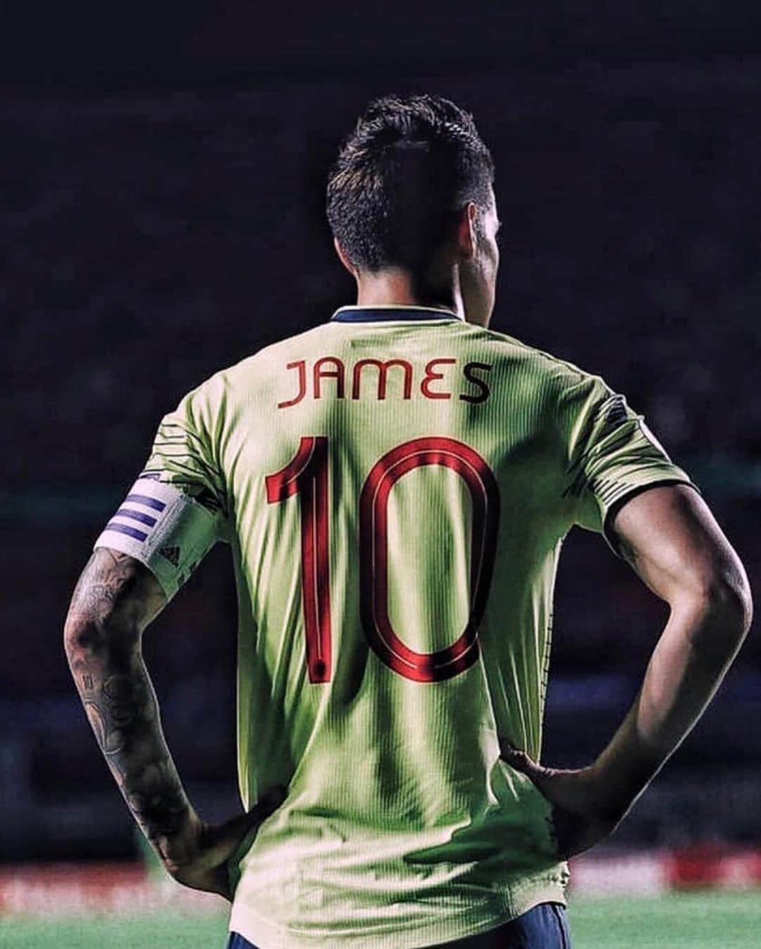 ハメス・ロドリゲスのインスタグラム：「Siempre intentar y nunca dejar de luchar. Gran partido de todos 🇨🇴」