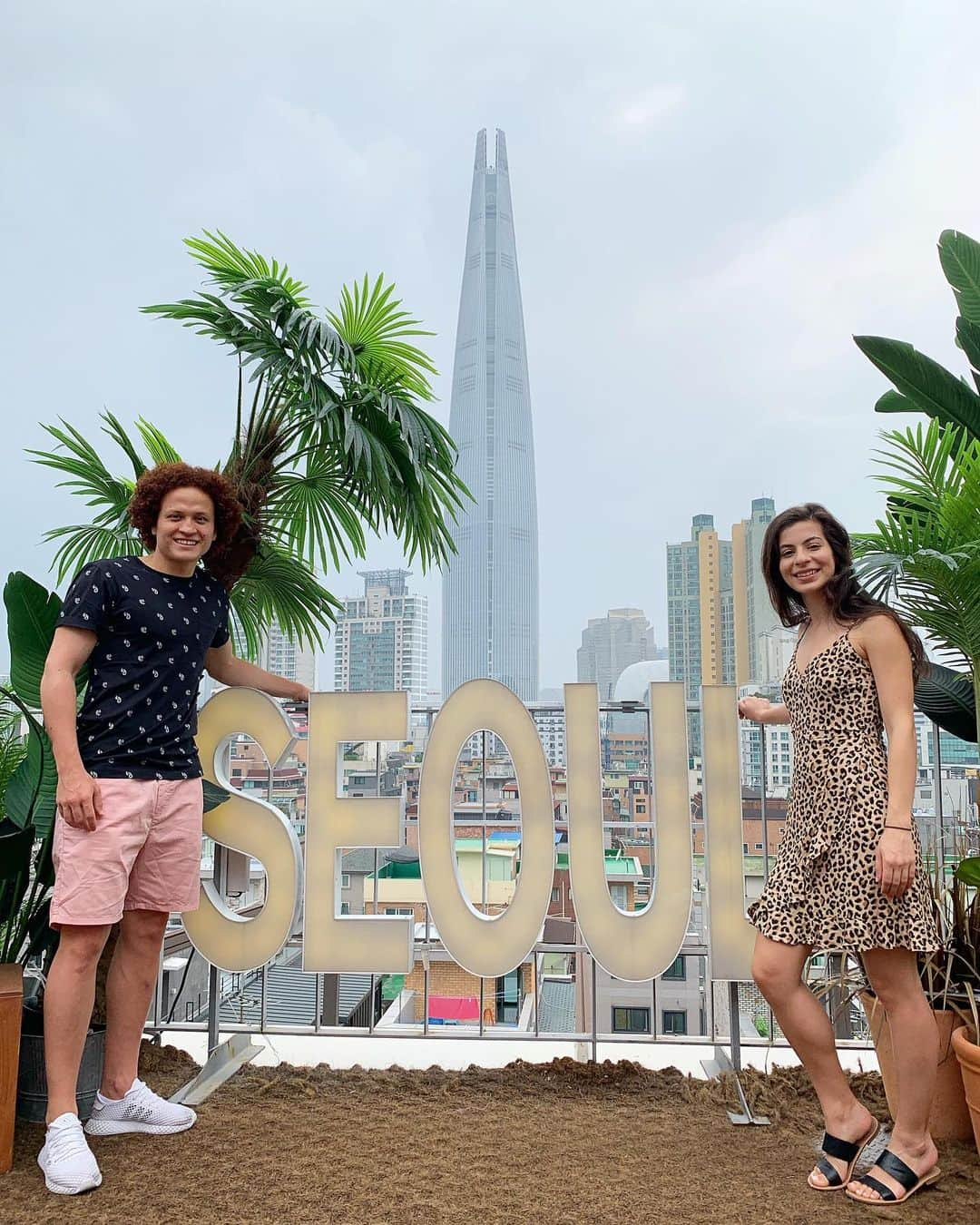 ムスタファ・アミニさんのインスタグラム写真 - (ムスタファ・アミニInstagram)「Seoul with my Seoul mate 🇰🇷👫❤️📸 #southkorea #asia #seoul #view #travel #explore」6月20日 11時59分 - mustafaamini