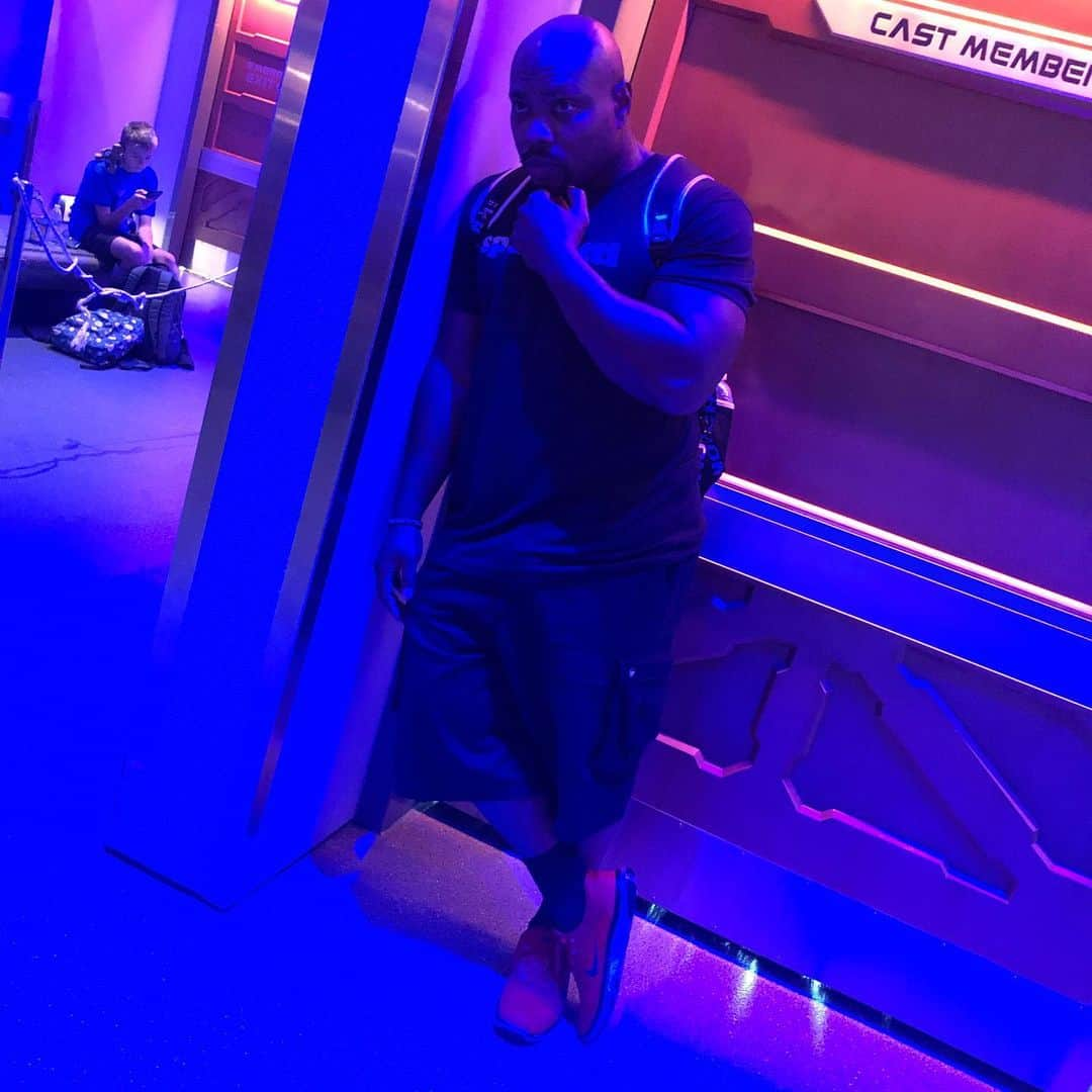 ページ・ケネディさんのインスタグラム写真 - (ページ・ケネディInstagram)「🤷🏾‍♂️」6月20日 12時03分 - pagekennedy