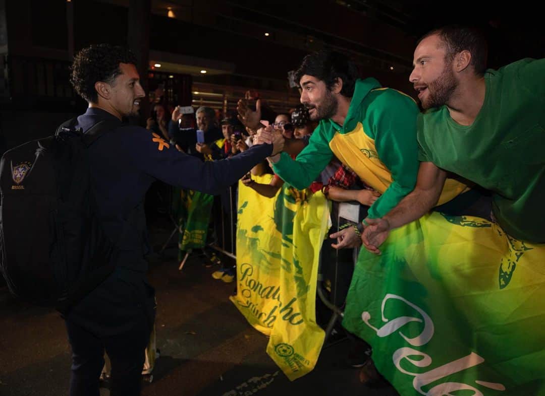 マルコス・アオアス・コレアのインスタグラム：「Sampa 📍 #JuntosPeloNossoBrasil 🇧🇷」