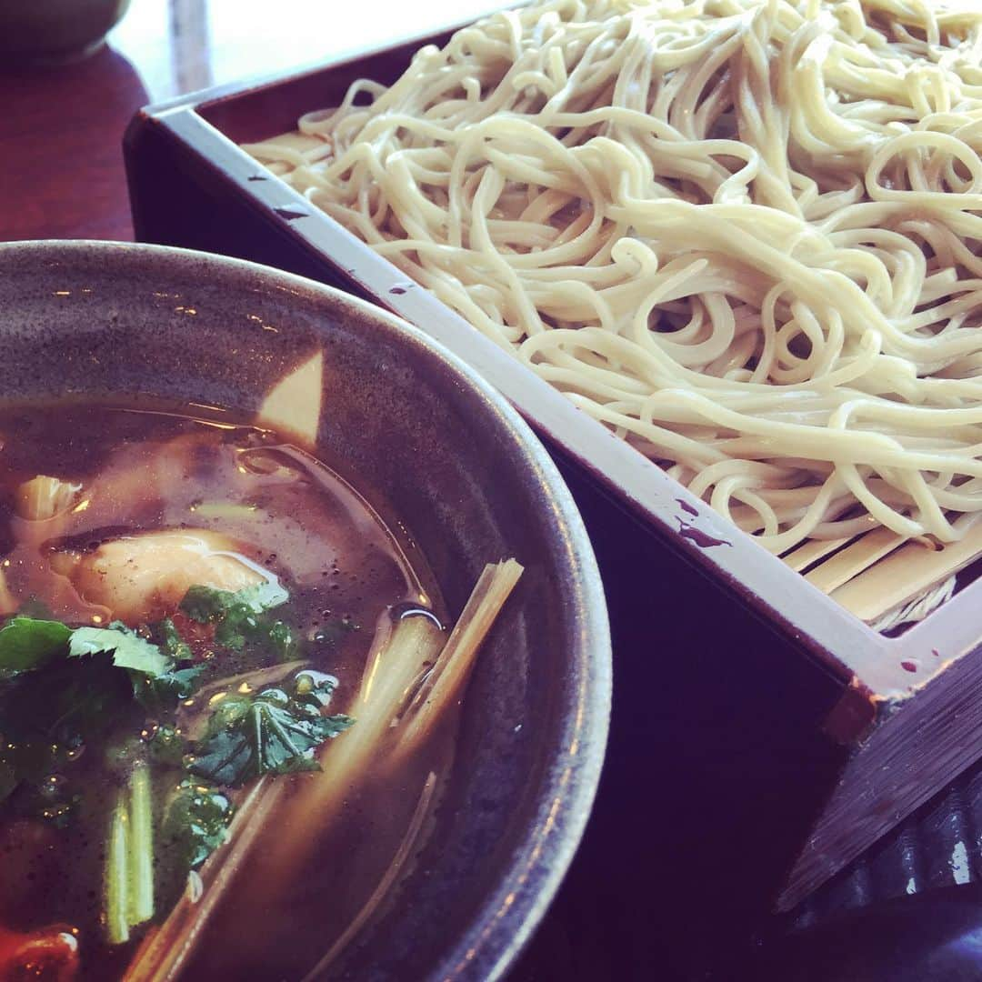 岸田繁さんのインスタグラム写真 - (岸田繁Instagram)「麺識なかったけどすぐ仲良くなった」6月20日 13時20分 - kishidashigeru