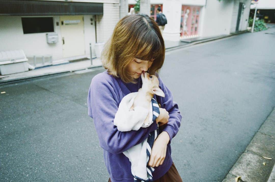 のインスタグラム：「愛情毎日そそいでる❤️💛💜💙 photo by @seborikayo」