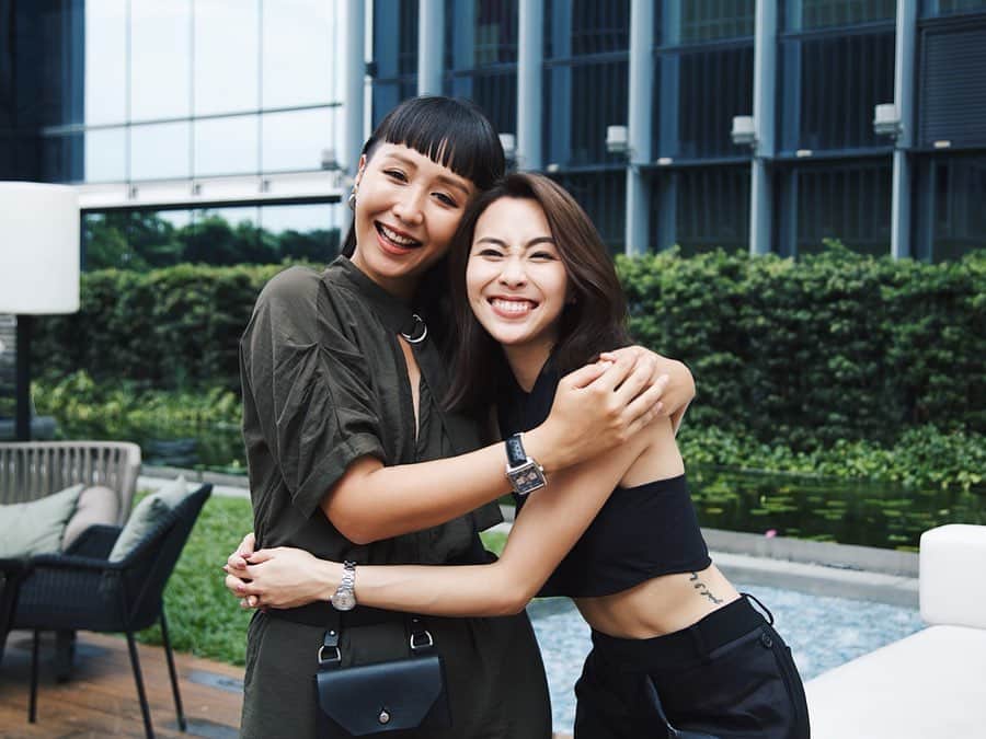ソニアのインスタグラム：「Happy birthday @heyrozz!! I’m so grateful for all these years of friendship. From guiding me in the radio star contest when I first started, to giving me career advice and a listening ear when I needed one - thank you for coming into my life! Wishing you love, light and happiness always 🖤 LOVE, SONZZ」