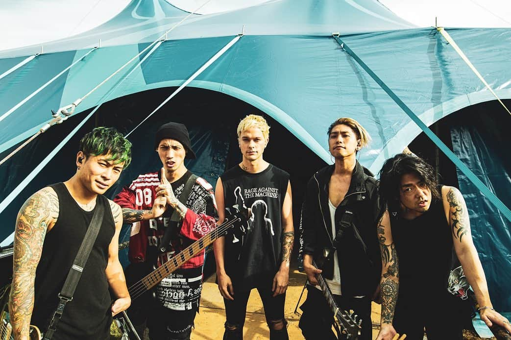 coldrainさんのインスタグラム写真 - (coldrainInstagram)「DOWNLOAD🇬🇧 Photos by @dajoeberlei」6月20日 13時39分 - coldrain_official