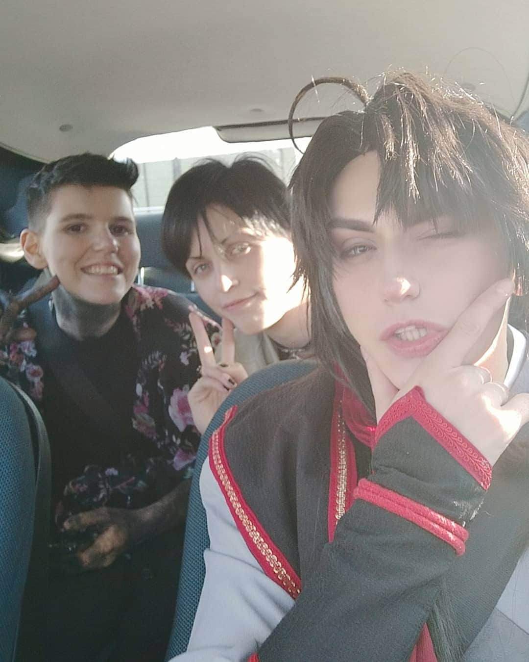 Gesha Petrovichさんのインスタグラム写真 - (Gesha PetrovichInstagram)「I'm arrive to Moscow and prepare for flight to Poland(Magnificon) 🇵🇱💕 Here few words about @dokomi_expo, sadly only one day but still 💕 At first big thanks @Fokken_Greed for accompanied me, another Huuuge  thanks to @pengwing_cosarts and @viktory_cosplay  for care- helps all days 😭❤️ And finally thanks organizers for quick answers and helps with meet&greet. Event really amazing huge and I like, that beautiful park near area, where all cosers can met and make pics. Thanks!  Sadly I catch cold and weather in Saturday was not good, and of course 2 hours not enough, so I don't have a lot pics.  Thanks everyone who came to my table and take pics in event, I would love came next year for sure 💕😭 #dokomi2019 #geshacoser #geshapetrovich #cosplay #weiwuxian #mdzs」6月21日 0時45分 - petrovichgesha