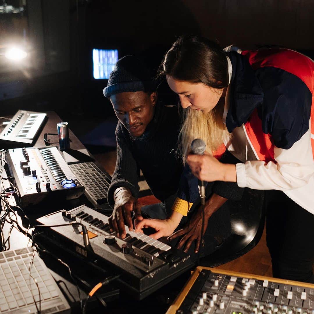 Red Bull Music Academyのインスタグラム：「The spirit of collaboration was alive and well at Red Bull Music Academy Berlin. ⠀⠀⠀⠀⠀⠀⠀⠀⠀ 📷: @danwiltonphoto」