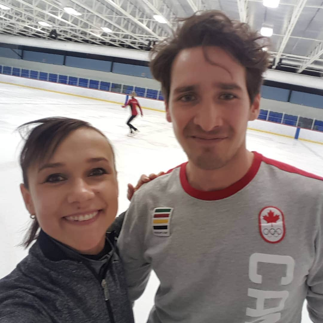 リュボーフィ・イリュシェチキナさんのインスタグラム写真 - (リュボーフィ・イリュシェチキナInstagram)「Sooooo entirely happy to be competing at Skate Canada and Cup of China this season!!! Yeeeeeeah!!!! #skatecanada  #skating #figureskating #jacksonfamily #jacksonskates #matrix #matrixblades #grandprix #montreal #patinagequebec」6月21日 0時16分 - lubov_ilyushechkina