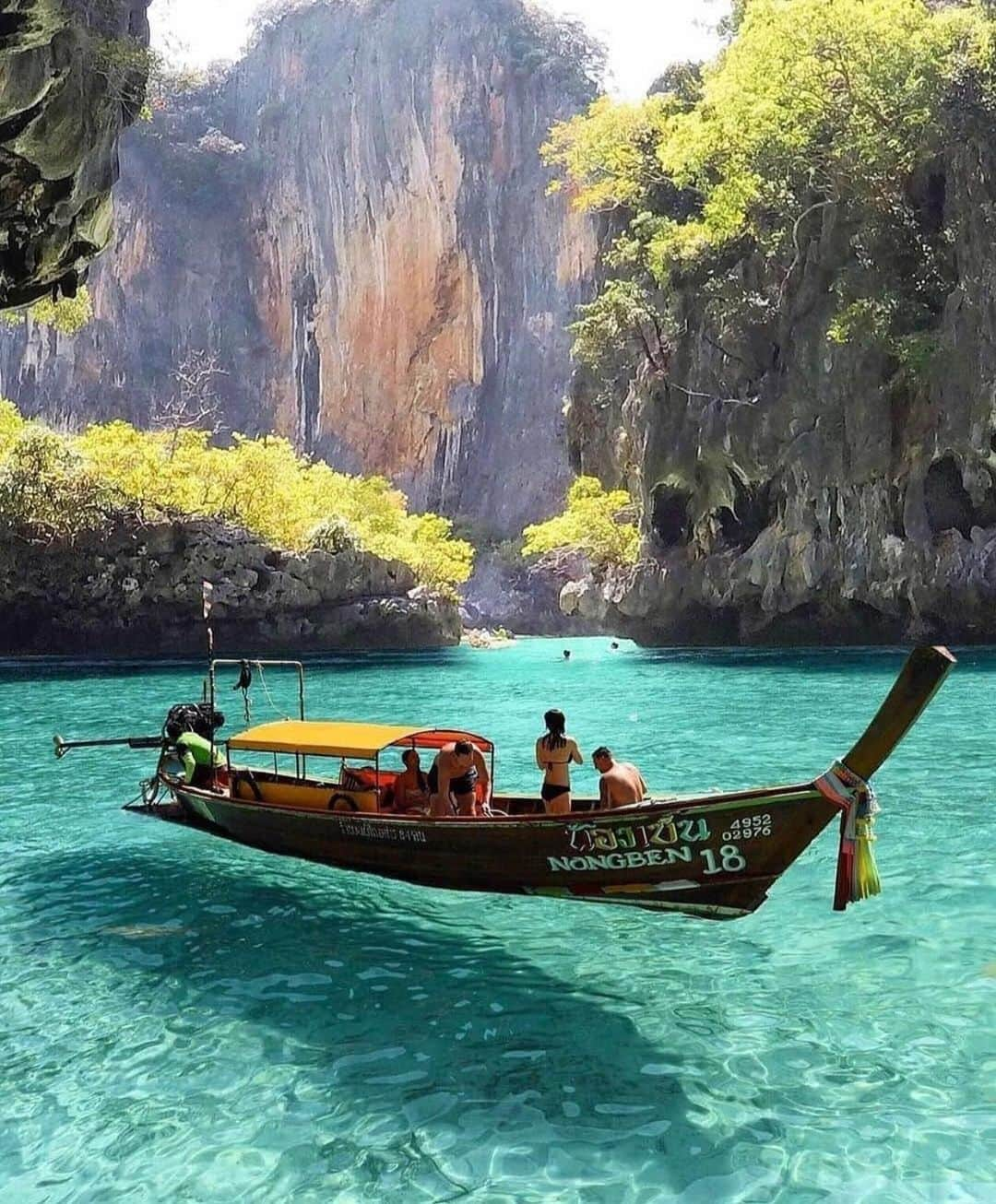 Wonderful Placesさんのインスタグラム写真 - (Wonderful PlacesInstagram)「Phi Phi Islands - Thailand ✨💚💚💚✨ . Picture by ✨✨@umutkiziltan✨✨ #wonderful_places for a feature 💚」6月21日 0時28分 - wonderful_places