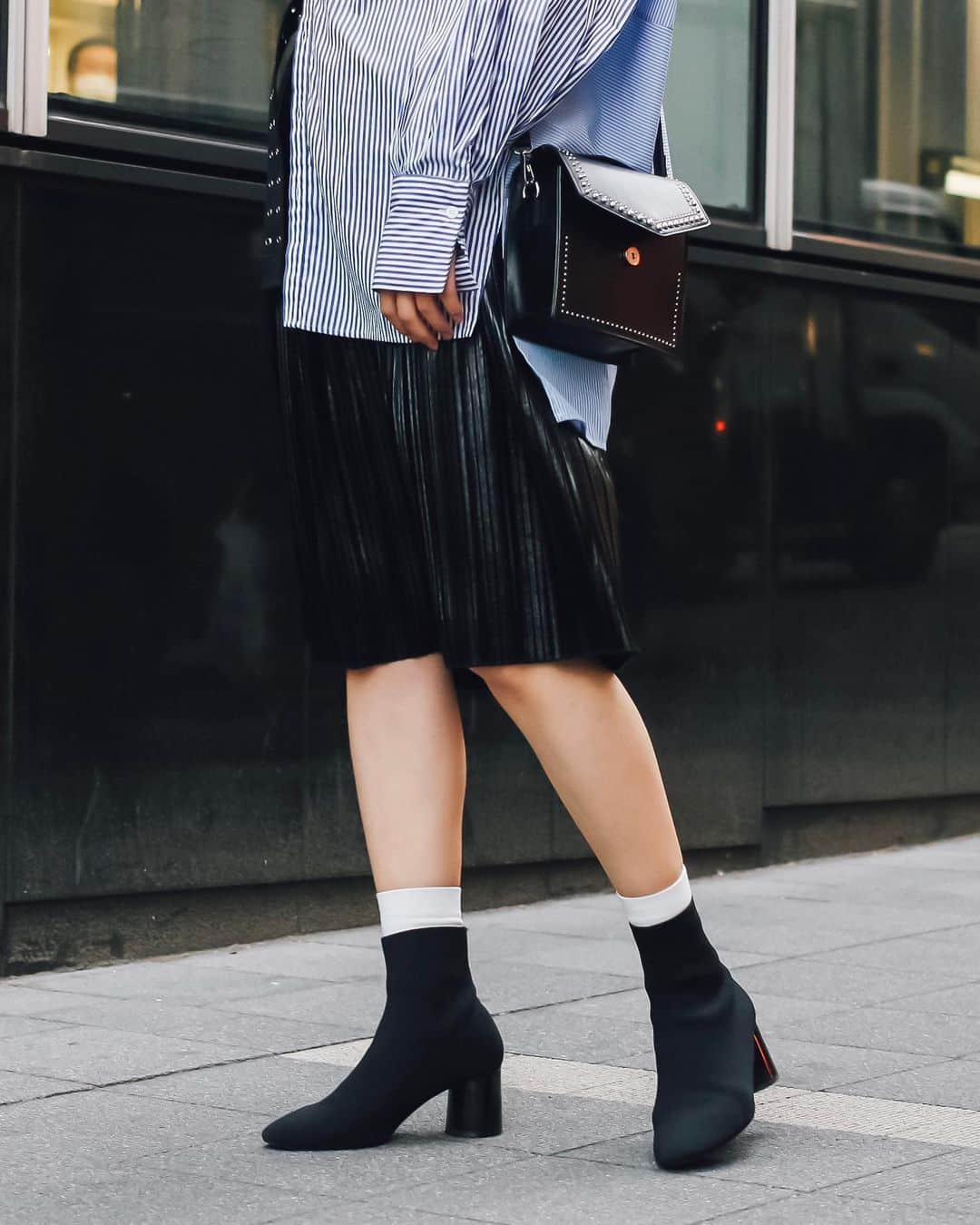 Fashionsnap.comさんのインスタグラム写真 - (Fashionsnap.comInstagram)「【#スナップ_fs】 Name 占部 朱乃  Shirt #ZARA Skirt #ZARA Shoes #ZARA  #fashionsnap #fashionsnap_women」6月20日 15時49分 - fashionsnapcom