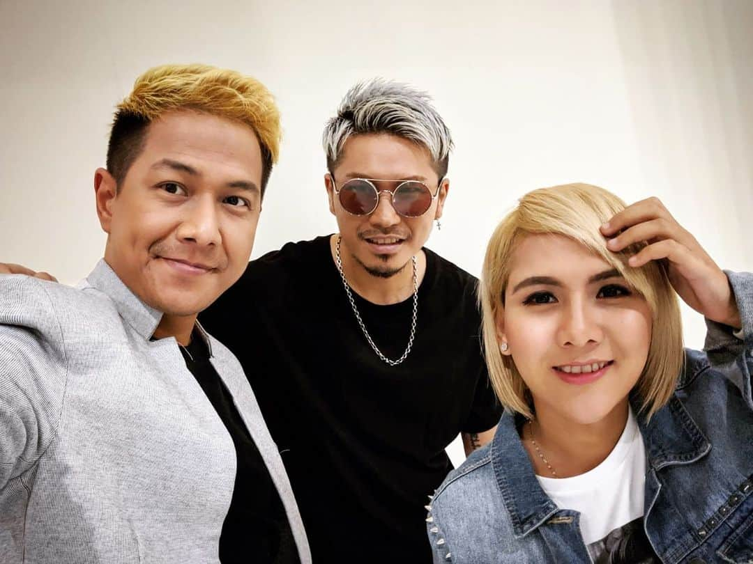 DJ ACEさんのインスタグラム写真 - (DJ ACEInstagram)「🇮🇩🇯🇵﻿ Get ready for our new single "Be Together" with @evelinnadaanjani  @delonthamrinofficial ﻿ ﻿ #evelin﻿ #delon﻿ #ACE1﻿ #BeTogether﻿ #PhotoSession #indonesia﻿ @nagaswaraofficial」6月20日 15時58分 - ace1djace