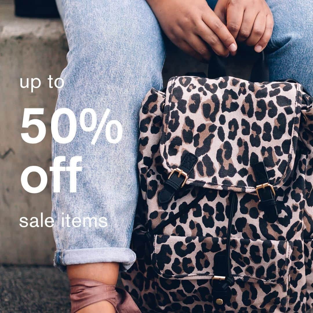 アクセサライズのインスタグラム：「From festival favourites to casual staples, the Accessorize sale has landed ONLINE and IN STORE and we have everything your wardrobe needs this season. 🔍 6899192300  Tap the link in the bio to shop the sale now.  #Accessorize #Accessorizer」