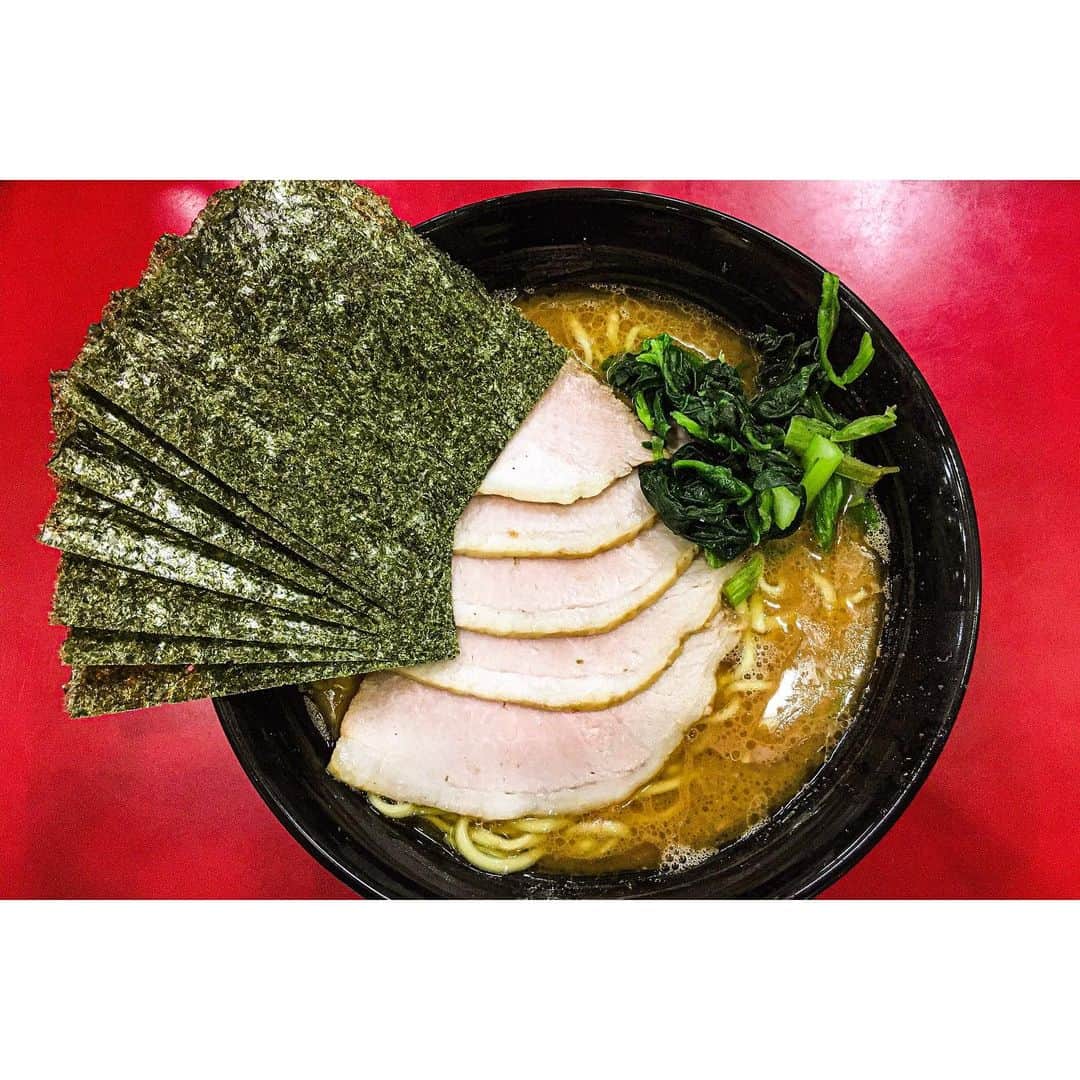 青木カズローのグルメインスタ