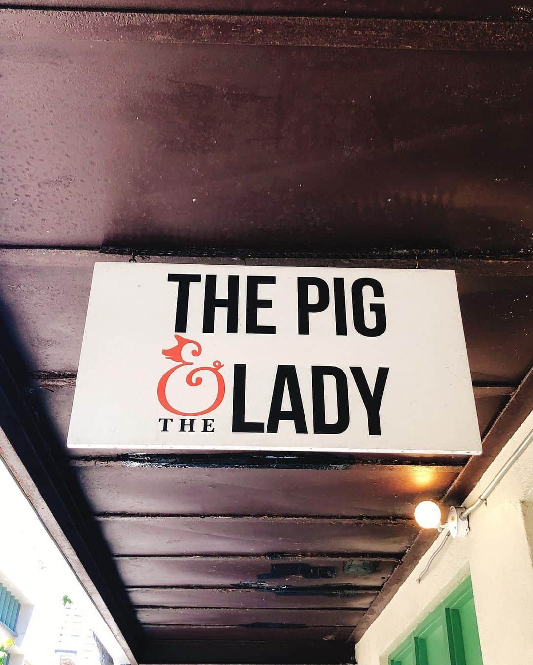 中村貞裕さんのインスタグラム写真 - (中村貞裕Instagram)「#thepigandlady #hawaii #大人気ベトナムレストラン #東京にopen  ALOHA TOKYO ハワイで大人気のモダンベトナムレストラン『The Pig & the Lady』が今秋日本に初上陸します！ 詳細はまた追って連絡しまーす^_^  https://thepigandthelady.jp/」6月20日 17時23分 - transit_nakamura
