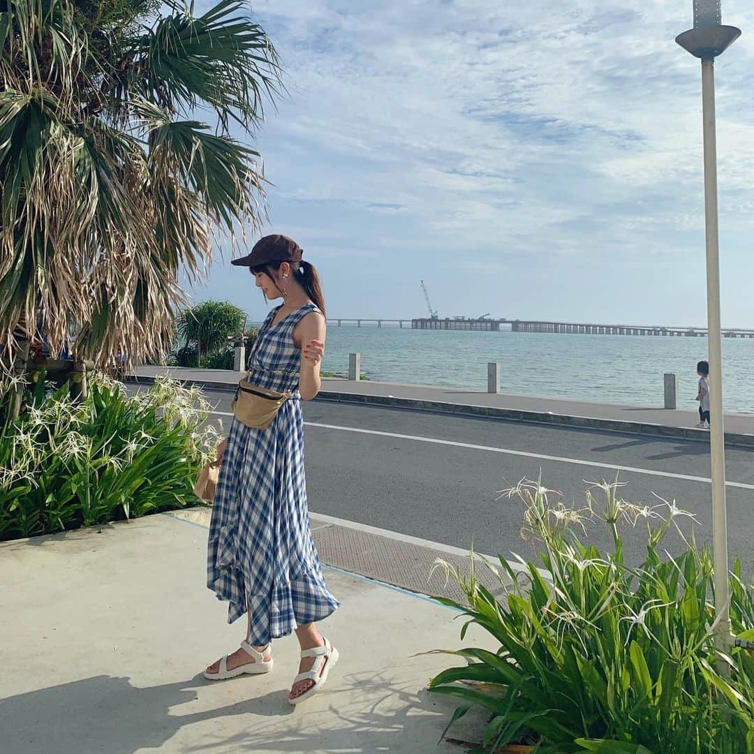 のインスタグラム：「大好きな3人と沖縄へ、最高の旅でした✈︎ . またのんびり写真載せます☺️ . .」