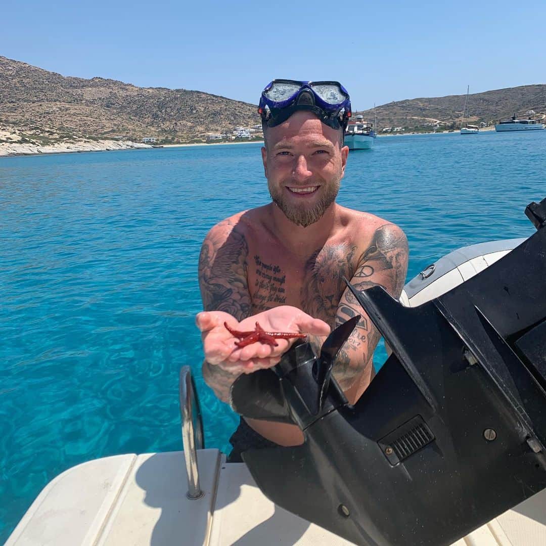 ヨン・グイデッティのインスタグラム：「⭐️」
