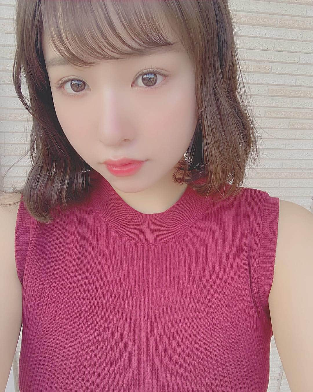 近藤里奈さんのインスタグラム写真 - (近藤里奈Instagram)「. ﻿ ﻿ ﻿ あつーい🤤💦﻿ 喉乾く〜。 ﻿ ﻿ 夜ご飯食べに行ってきます♩﻿ 何食べようかな〜😋♡﻿ ﻿ ﻿ ﻿」6月20日 18時22分 - rina_kondo_0223