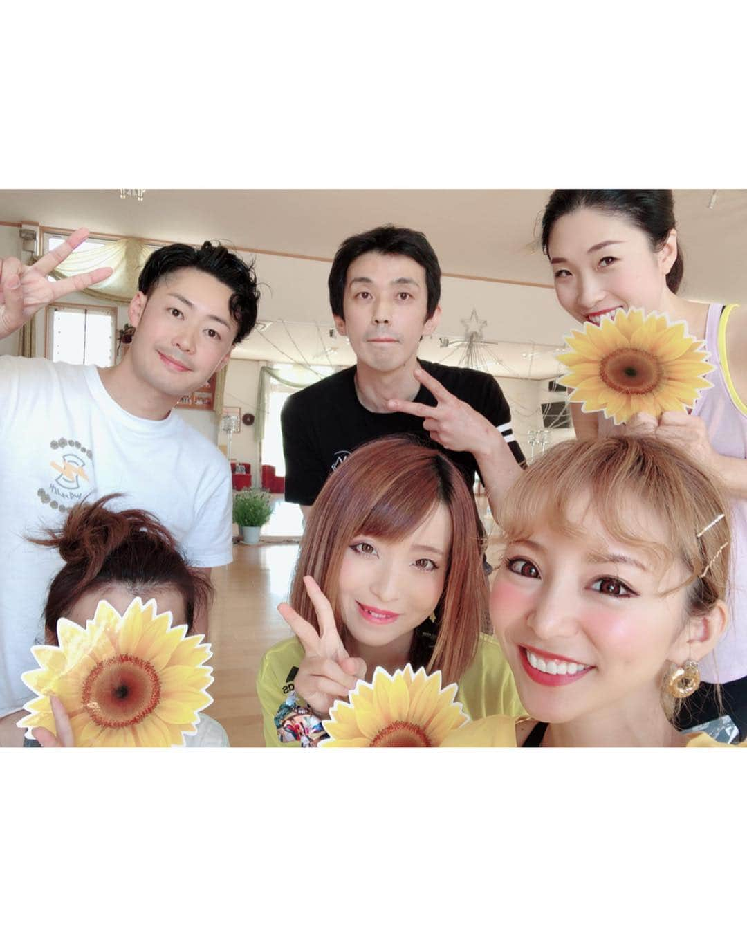 武田静加さんのインスタグラム写真 - (武田静加Instagram)「﻿ ﻿ 栃木県小山市間々田にて﻿ 静加YOGAありがとうございました❤︎﻿ ﻿ ﻿ 和やかにやらせて頂きました(^^)﻿ ハイライトのYOGAにもアップしてますので﻿ 是非覗いてみてください❤︎﻿ フリーの時間も楽しかったデス❤︎﻿ ﻿ ーーーーーーーーーーーーーーーーーー﻿ LINEBLOG▷6月18日﻿ 栃木県の静加YOGA﻿ アップしてますので﻿ 雰囲気みてみたい方是非﻿ 見てみてください(^^)﻿ ーーーーーーーーーーーーーーーーーー﻿ ﻿ ﻿ ﻿ 今年は栃木県ラストの予定ですが﻿ まだまだいろんなところでやる予定ですので﻿ お時間ある方、ヨガに興味がある方は﻿ 是非参加していただけましたら﻿ 嬉しいです(*´ ｀*)♡﻿ ﻿ ﻿ ﻿ 7月1日大阪満員様(ありがとうございます)﻿ 7月14日(日)20:30-(東京受付開始)﻿ ストーリーズやハイライトEVENTより﻿ ご予約お待ちしております！﻿ ﻿ ﻿ ﻿ ﻿ #武田静加#モデル#ヨガインストラクター﻿﻿﻿﻿﻿﻿ #hairmake#make#makeup#カラコン#ヘアメイク#メイクアップ#style#japan#日本#model#モデル#yogawear#yoga#ヨガ#ヨガウェア#sports#静加YOGA﻿﻿﻿﻿﻿﻿ ﻿﻿﻿」6月20日 18時44分 - takedashizuka0517