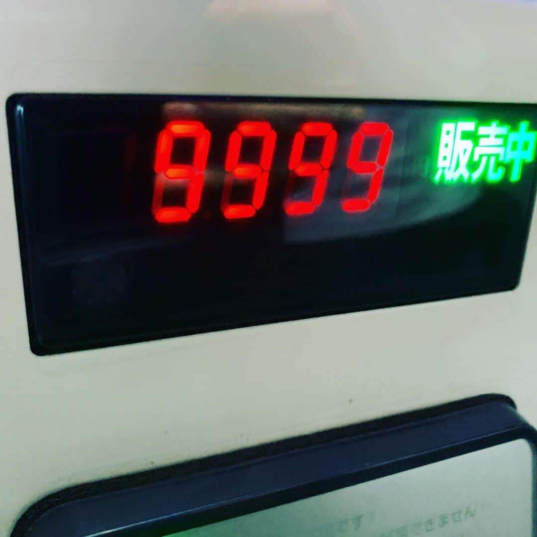 赤澤遼太郎さんのインスタグラム写真 - (赤澤遼太郎Instagram)「えげつない！！！ 令和初当たりほんまに出したよ！！ #赤澤遼太郎#念願の#今度こそ令和初#運がつかい果たされませんように#平成最後の惜敗からの#リベンジマッチ#胸にくるものがある#ハイライト更新しちゃった#いんすたたろう」6月20日 19時02分 - akazawa_taro