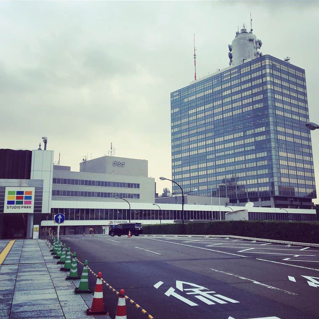 のインスタグラム：「Recording finished! #NHK #日本放送協会 #NHKFM #Radio #Classicalmusic #radiopersonality #pianist #MiyujiKaneko #渋谷 #東京 #収録 #番組 #パーソナリティ #ピアニスト #金子三勇士」