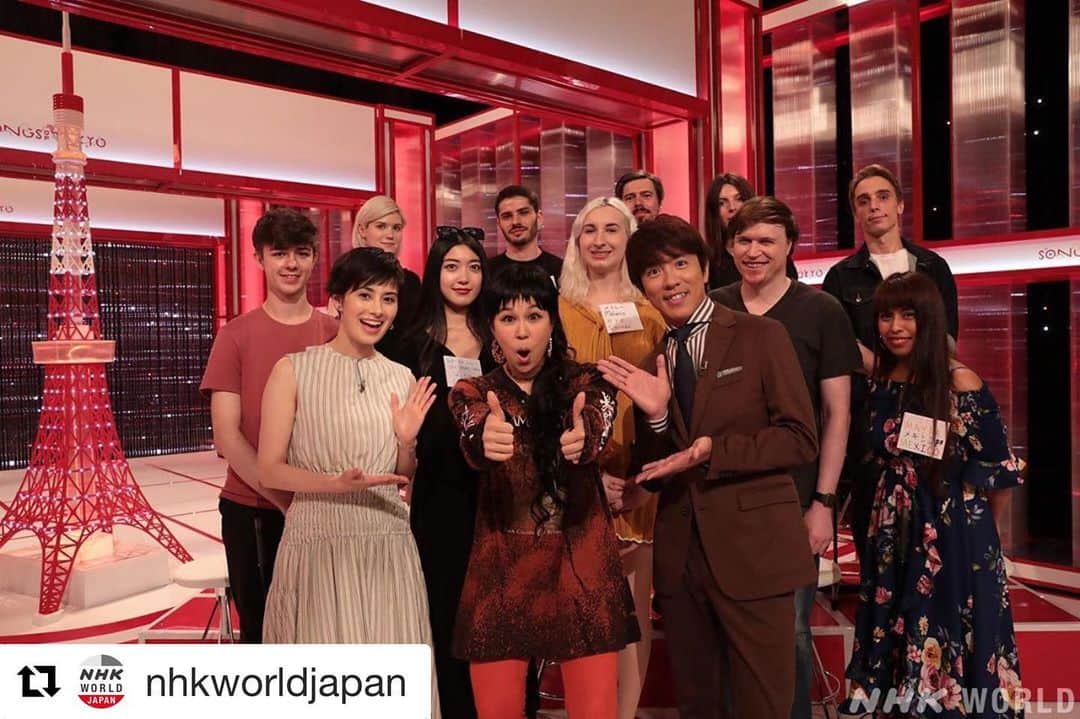 AIさんのインスタグラム写真 - (AIInstagram)「Please check my latest TV show which you can watch at NHK WORLD on demand📡 or just google keywords “Songs of Tokyo” 🗼🇯🇵 It’s all in English program so🕺🎤 みんなもう見てくれた⁉️Songs of Tokyoで調べるとこの番組がいつでも見れるからねーーー💫💫💫」6月20日 19時47分 - officialai