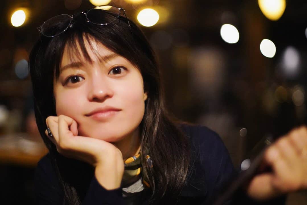 小林涼子さんのインスタグラム写真 - (小林涼子Instagram)「. 歯がキーンとするアイス もぐもぐしながら 他愛もない話をしよう 予測不能の毎日だからこそ 今日を慈しみたい 🍨 #クリームブリュレ #アイス #スイーツ好き #人生色々 #workhard #jobtrip #teatime #차한잔 #감사」6月20日 20時29分 - ryoko_kobayashi_ryoko